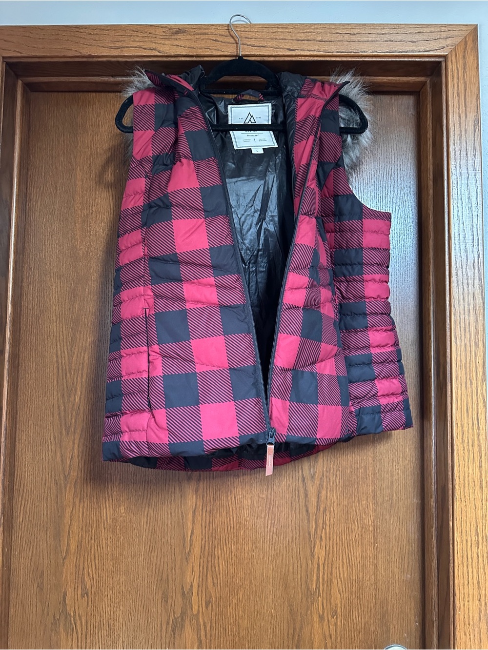 Alpine Design Red & Black Buffalo Plaid Quilted Hooded Puffer Vest